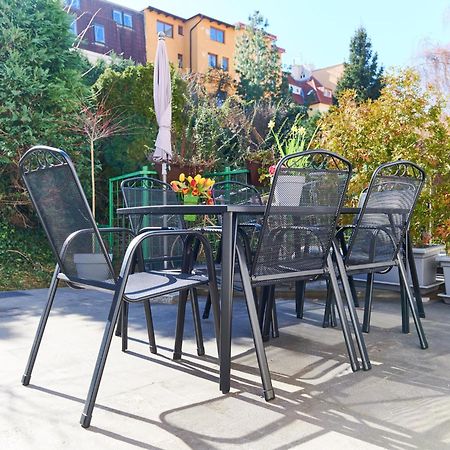 Cozy Apartments With Terrace Near Prague Castle Exteriér fotografie
