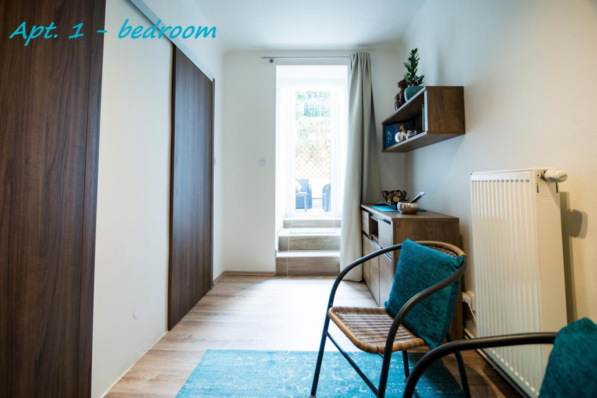 Cozy Apartments With Terrace Near Prague Castle Exteriér fotografie